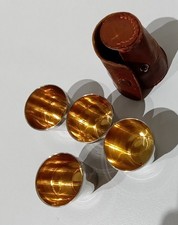 4 x Vintage Reise Schnapsbecher Metall innen vergoldet, Lederetui, Wandern, Jagd