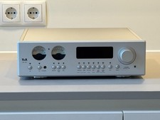 T+A DAC 200 silber - High-End-DAC & Vorverstärker - Neuwertig in OVP