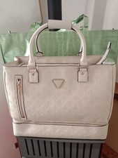 Guess Tasche groß elfenbein 