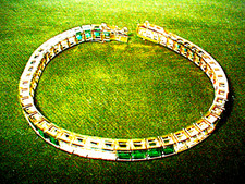 Armband Gr.18cm grün weiß neu ungetragen 14,5Gramm reines Gelbgold 750 18kt