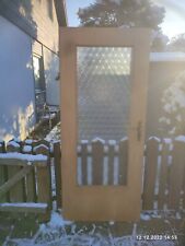 Türe ohne Zarge, ohne Rahmen