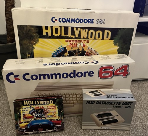 Commodore hollywood tv - commodore,