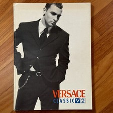 VERSACE CLASSIC V2 Katalog
