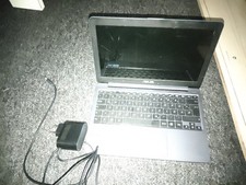 Asus Mini laptop   mit ladekabel