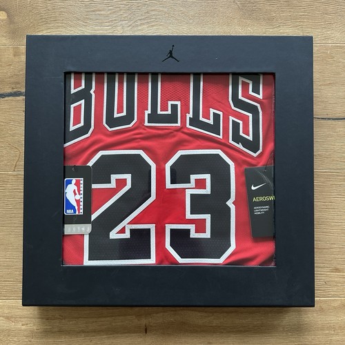 Limited box authentic - limited,