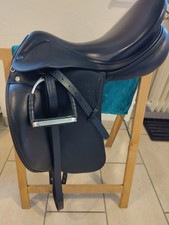 Dressursattel Euroriding Emilio by Prestige 18 Zoll, schwarz