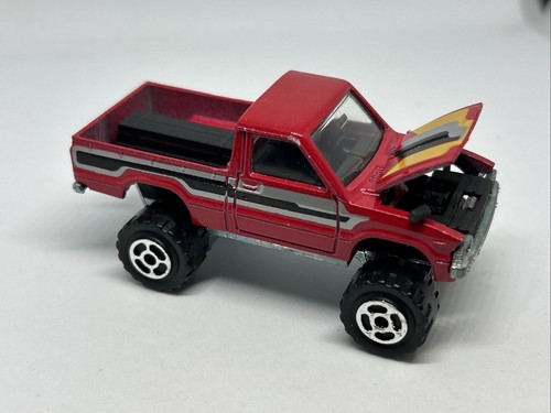 Majorette 4x4 toyota pick up - majorette, 4x4,