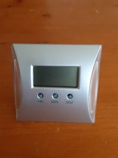 Reisewecker Candy Reiseuhr Tischuhr Mini Digital LED-Anzeige m.Schlummerfunktion