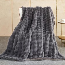 Kuscheldecke Kaninchen Plüsch