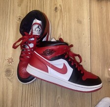Air Jordan 1 Mid Weiss schwarz rot
