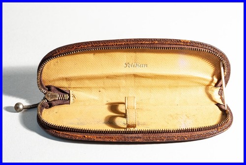 Vintage 1930s pelikan leather - vintage,