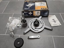 Vogels EPC 4010 Beamer Deckenhalterung, Schwenkbar, Neigbar, Silber