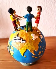 Tolle Weltkugel-Spardose zum