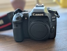 Canon EOS 80D - Top Zustand -