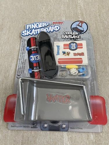 Finger skateboard mit werkzeug - skateboard,