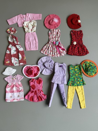 Konvolut von puppen outfits - von, puppen-outfits