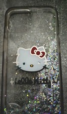 Hello Kitty Glitzer Iphone 15