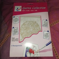 Passepartout Set  ,, Bouquet " 4 Karten Pongé 08, Gutta in Gold, Seidenmalerei