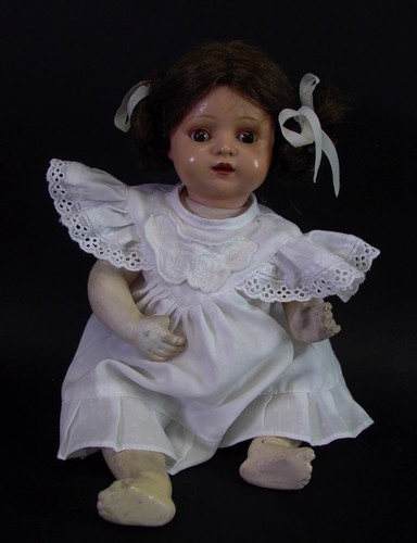 Reizende alte babypuppe - reizende,