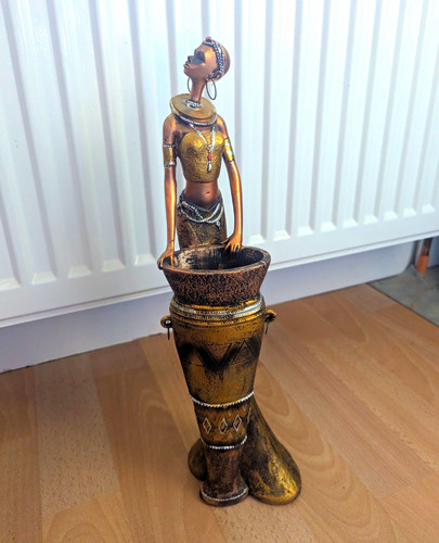 Afrikanische dekofigur frau - dekofigur,