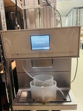 Miele Kaffeevollautomat Kaffeemaschine CM 7300