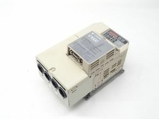 Yaskawa V1000 Frequenzumrichter 0,75kW/0,55kW CIMR-VC4A0002EAA neuwertig