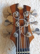 Magnus Krempel Sechssaiter E-Bass deutscher Herstellung mit 6 Saiten