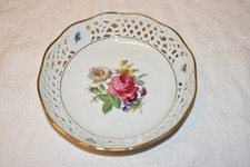 Burg Lindau  Schale Blumen