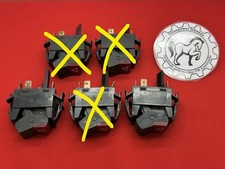 VW Käfer 1303 1x Warnblinkschalter 135953235 Blinkschalter Schalter Blinker Golf