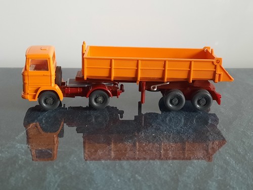 Wiking mercedes benz - wiking,