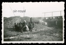 Rosiorii Rumänien 1941 - Zigeuner Frauen Tanklager Bahnhof - WK2 Foto 9x6cm