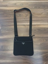 PRADA Re-Nylon Umhängetasche