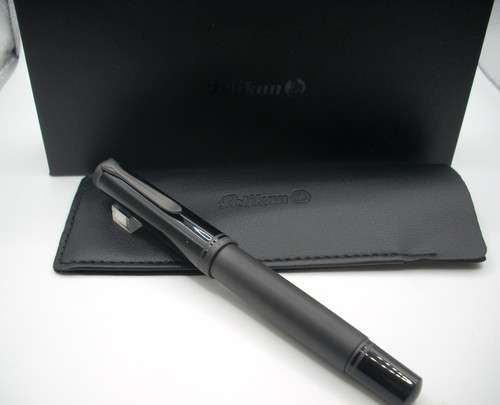 Pelikan 809 balck matte - m,