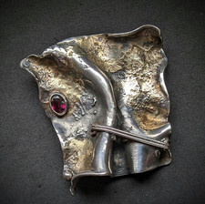 Vintage Designer Brosche