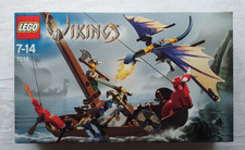 LEGO Vikings 7016 Boat against