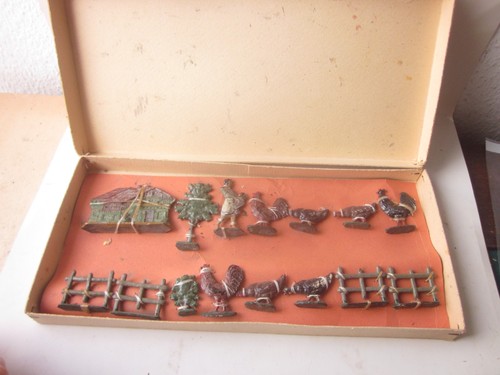 42995 alte bleifiguren - 15,