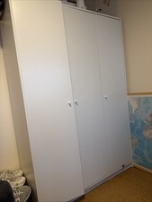 BRIMNES Kleiderschrank