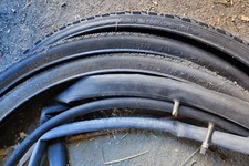 Je drei defekte Fahrradmäntel