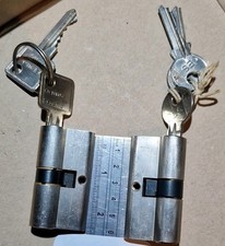 2 x Schloß Zylinder  gebraucht  