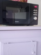 Mikrowelle Schwarz