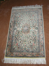 Schöner  Handgeknüpfte Perserteppich  124 cm x 78 reine Schurwolle gereinigt !