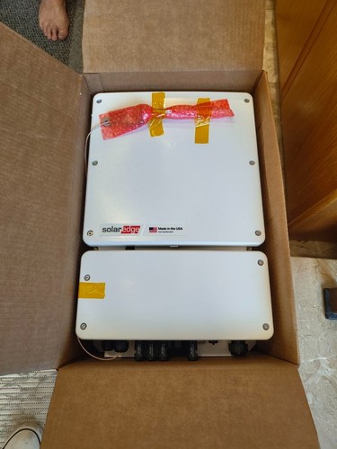 Solaredge home hub - hub, inverter