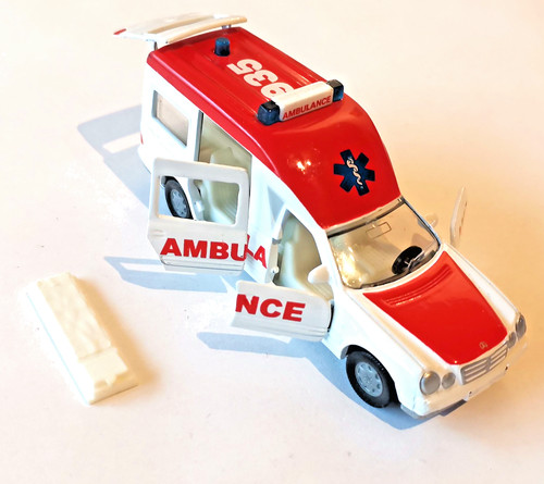 Siku 1931 binz ambulance - siku,