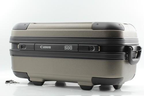 Near mint canon lens case - [near,