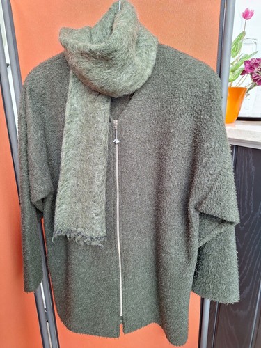 Wolljacke mit schal - mit,