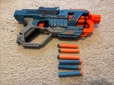 Nerf Elite 2.0 Commander mit