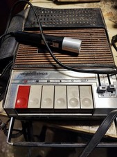 Kassetten Rekorder mit Mikrofon Vintage Retro 80er 90er
