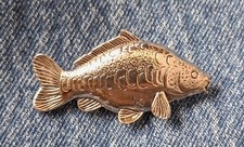 Karpfen #2 Pin Angler Button