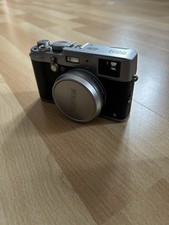 Fujifilm X100S 16.3MP Digitalkamera Silber Gebraucht.  