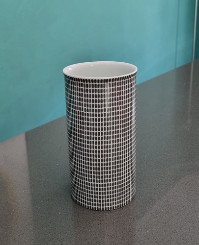Thomas medaillon onyx vase - onyx,